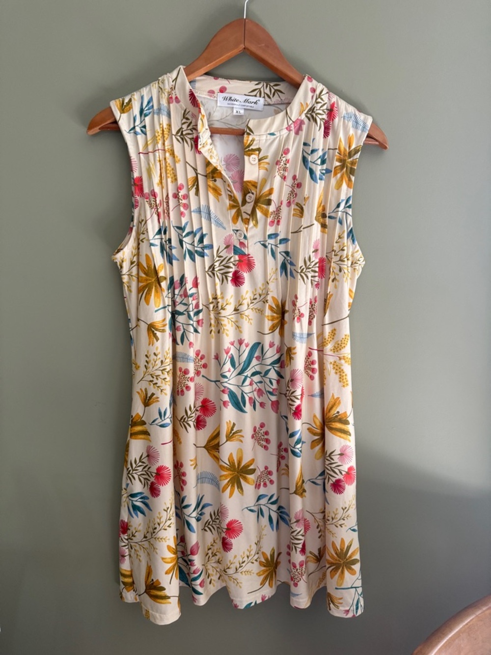 White Mark Cream Floral Sleeveless Pleated A-Line Dress